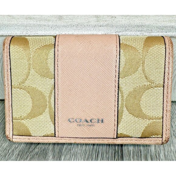 Coach Logo Card Case Light Pink Accent - Picture 1 of 8